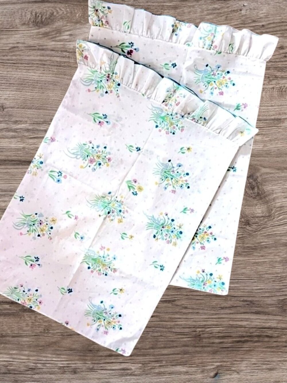 Vintage Utica Ruffled Pillowcases Floral Bouquet Cottagecore Pair Pink Blue Edge